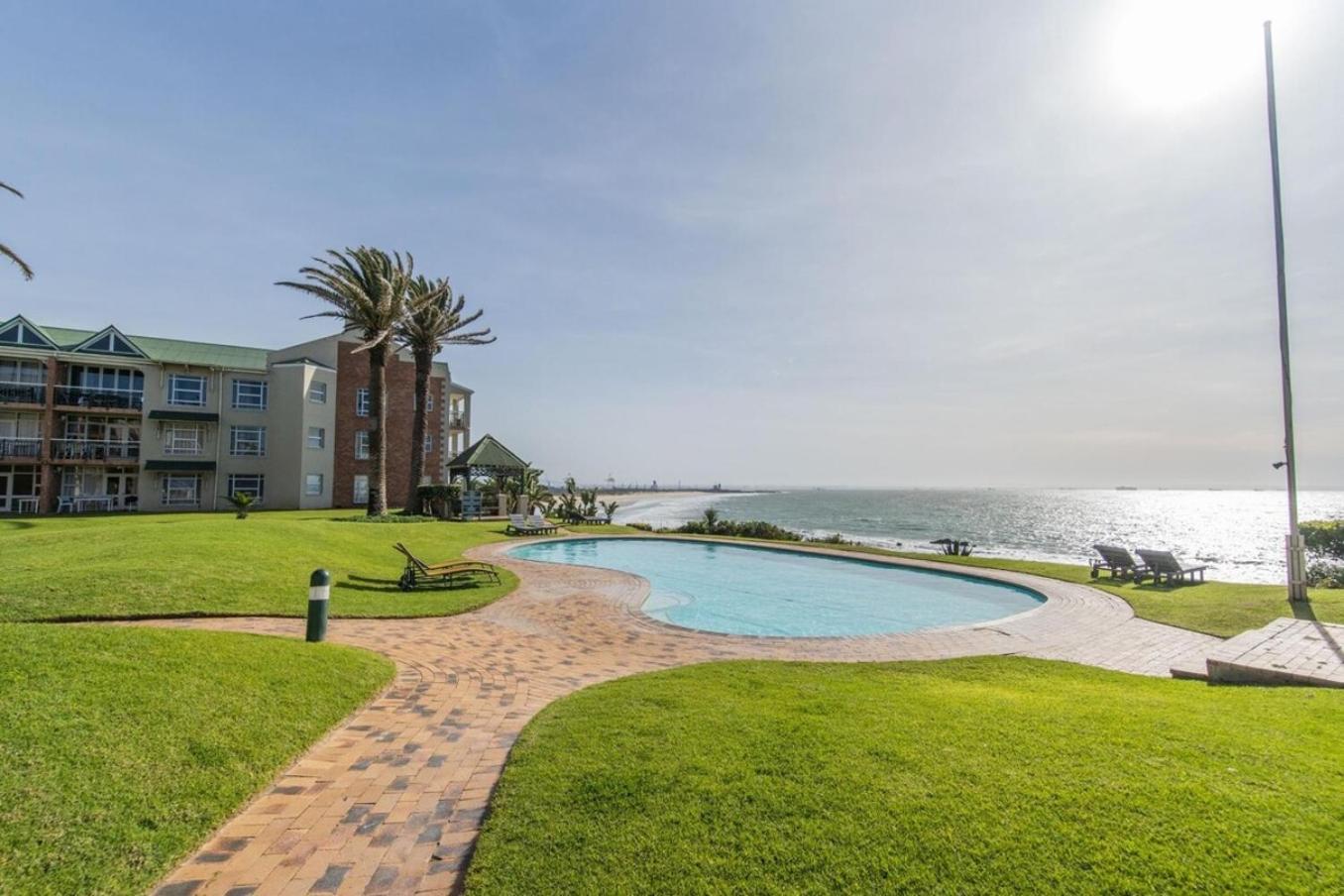 Stunning Resort Living, Unit 37 Port Elizabeth Exterior photo